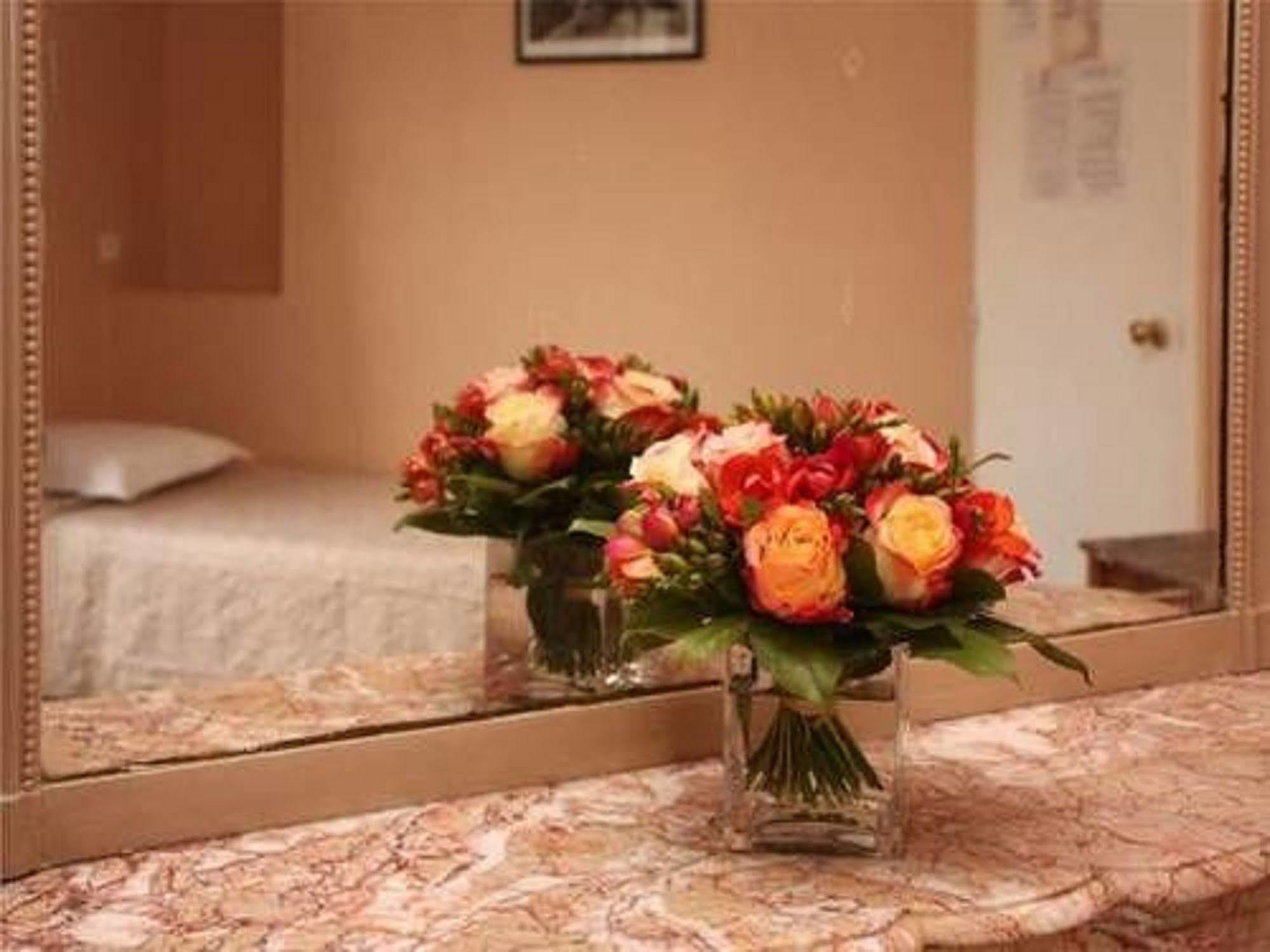 Hotel Baudin Paris Luaran gambar